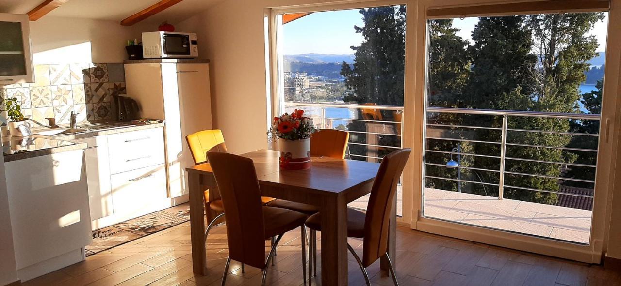 Red Rose Apartment Portorož Eksteriør billede